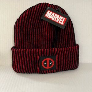 Marvel Deadpool Red and Black Men’s Beanie